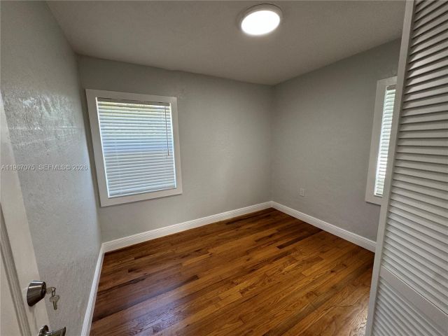 Home for rent at 51 Montilla Ave - photo 7525491