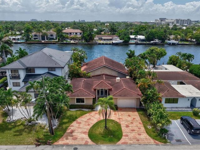 Home for sale at 317 S Riverside Dr - photo 7478738