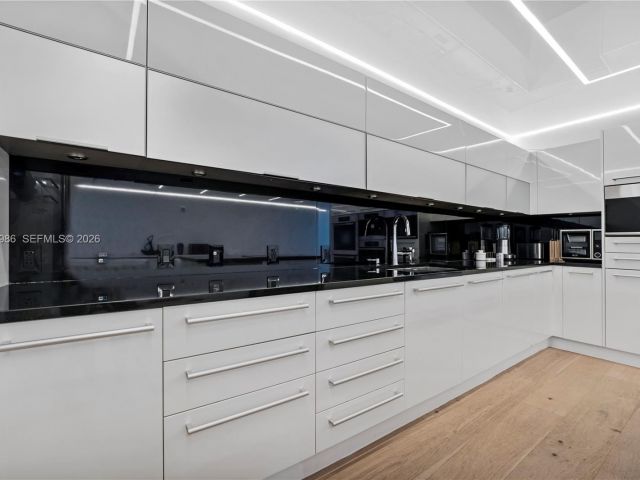 Apartment for sale  Unit #4803 - photo 7498578