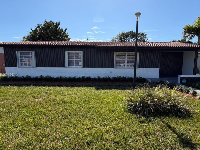 Home for sale at 9620 SW 9th Ter - photo 7441478