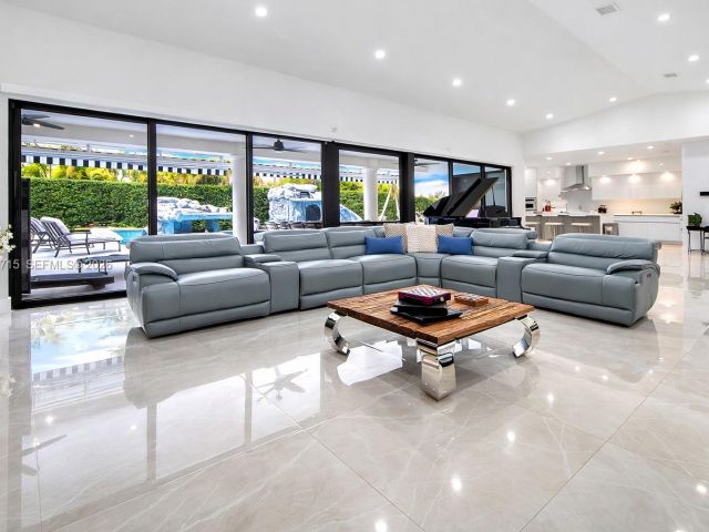 Home for sale at 2600 SW 128th Ave - photo 7441500