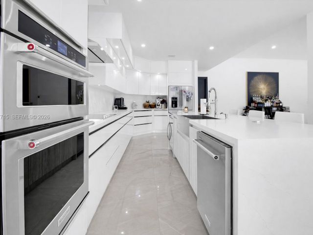 Home for sale at 2600 SW 128th Ave - photo 7441504