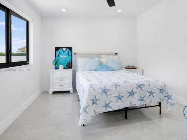 Home for sale at 2600 SW 128th Ave - photo 7441514