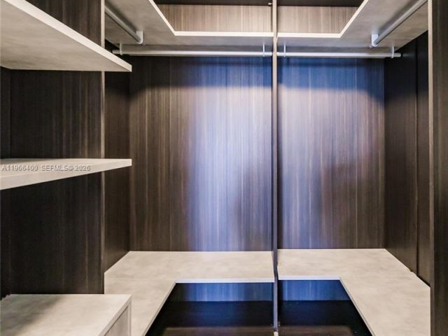 Apartment for rent  Unit #3703 - photo 7444257