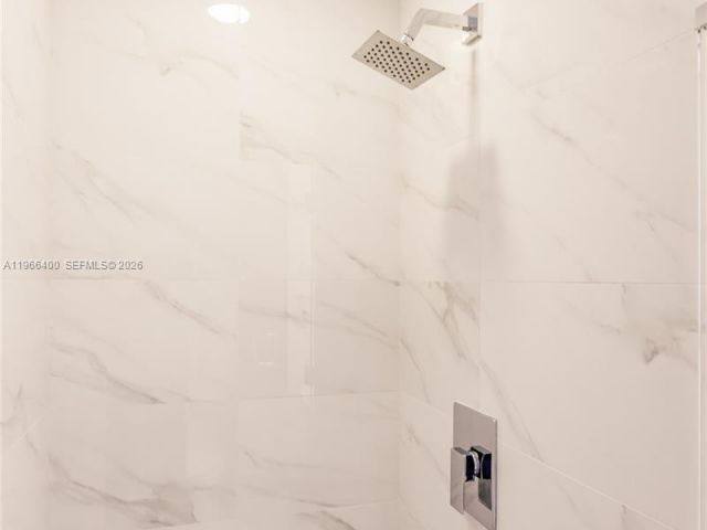 Apartment for rent  Unit #3703 - photo 7444259