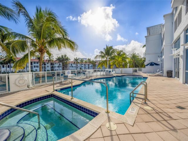 Apartment for sale  Unit #602 - photo 7443129