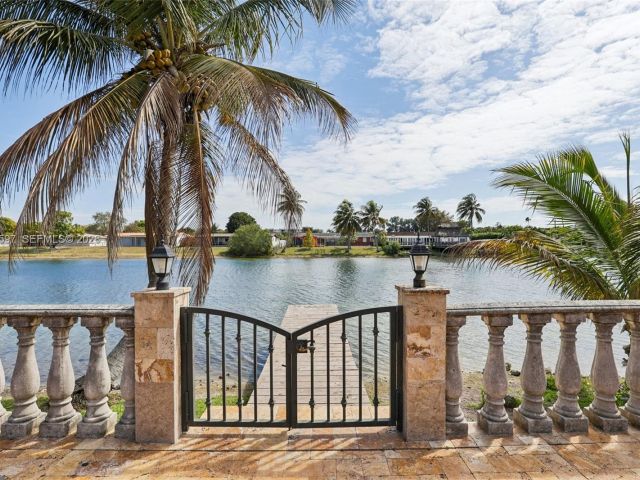 Home for sale at 8333 SW 144th Ct - photo 7441535