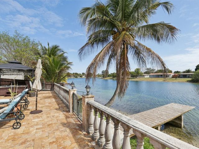 Home for sale at 8333 SW 144th Ct - photo 7441540