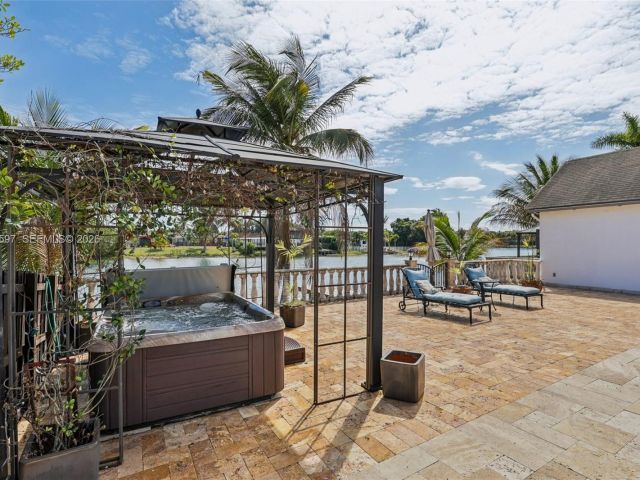 Home for sale at 8333 SW 144th Ct - photo 7441542