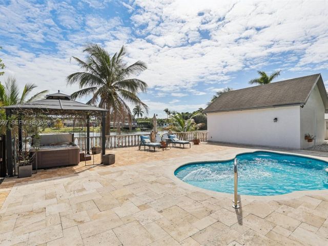 Home for sale at 8333 SW 144th Ct - photo 7441545