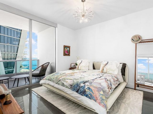 Apartment for sale  Unit #3212 - photo 7440977