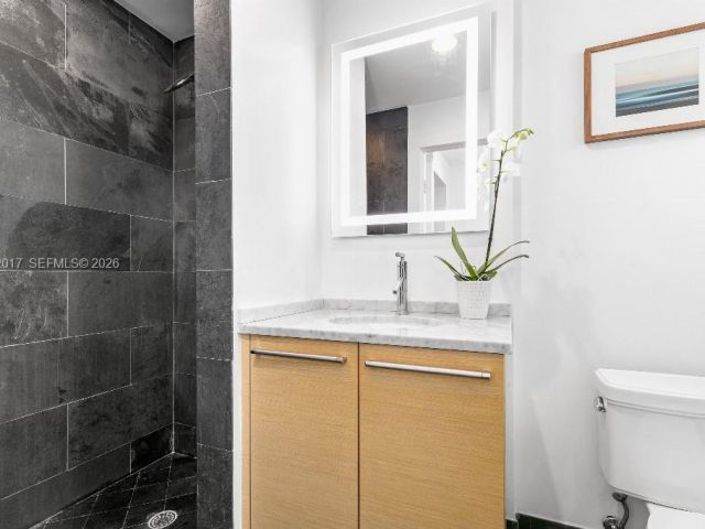 Apartment for sale  Unit #3212 - photo 7440980