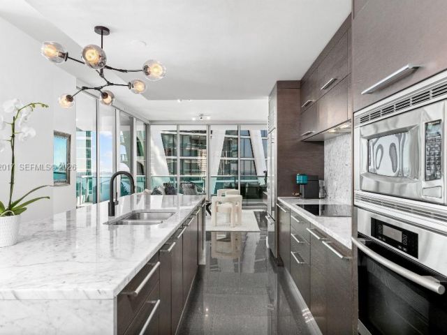 Apartment for sale  Unit #3212 - photo 7440983