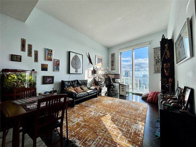 Apartment for rent  Unit #4410 - photo 7444077