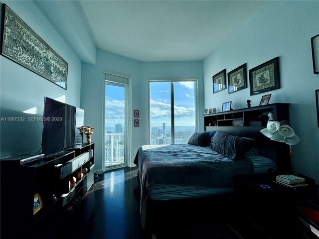 Apartment for rent  Unit #4410 - photo 7444079