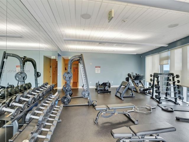 Apartment for rent  Unit #4410 - photo 7444089