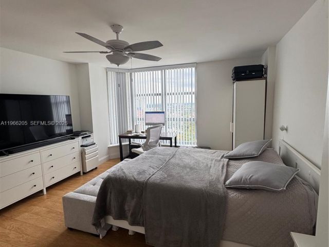 Apartment for sale  Unit #3003 - photo 7443443