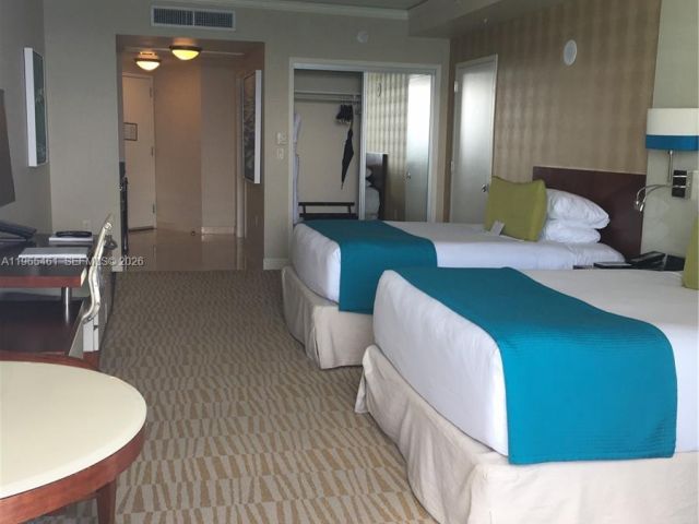 Apartment for sale  Unit #2706 - photo 7444959