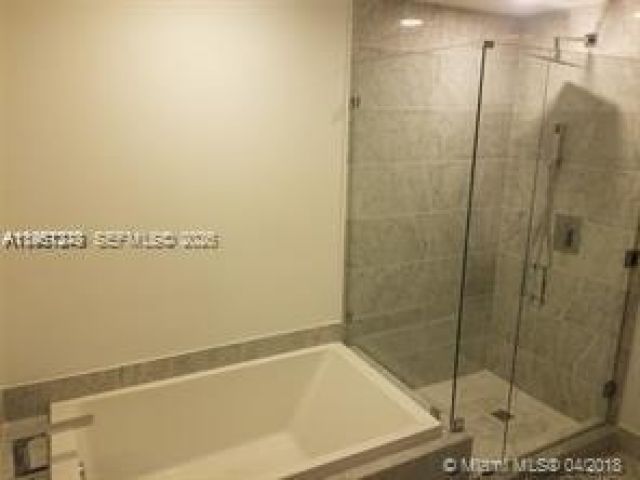 Apartment for rent  Unit #5108 - photo 7444233