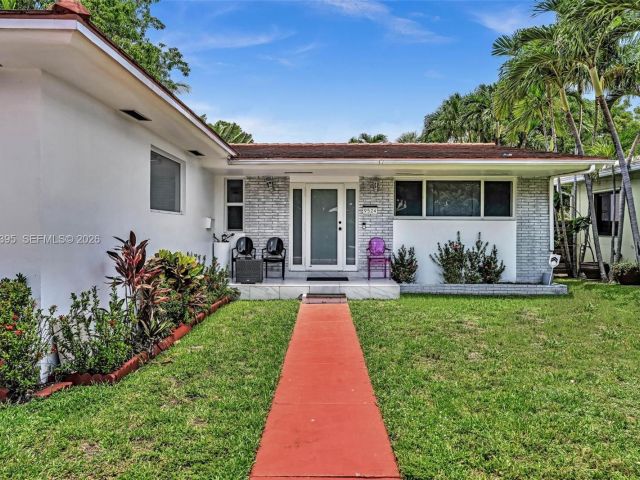 Home for sale at 9524 Byron Ave - photo 7442813