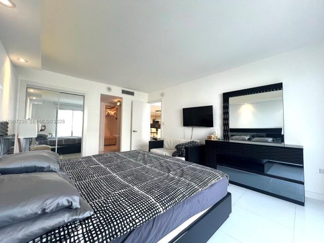 Apartment for rent  Unit #9Y - photo 7443546