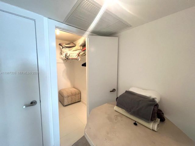 Apartment for rent  Unit #9Y - photo 7443547