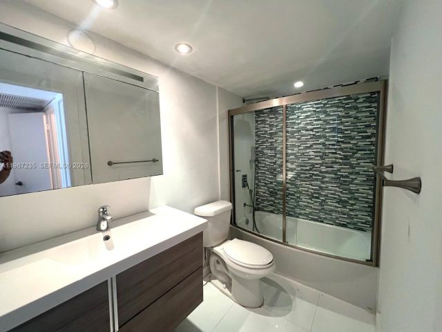 Apartment for rent  Unit #9Y - photo 7443549