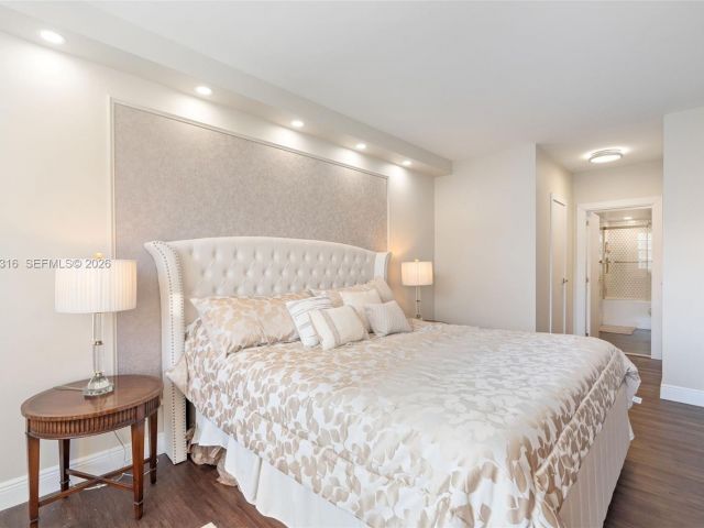 Apartment for rent  Unit #9G - photo 7500687