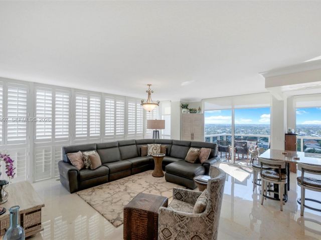 Apartment for sale  Unit #1406 - photo 7442536