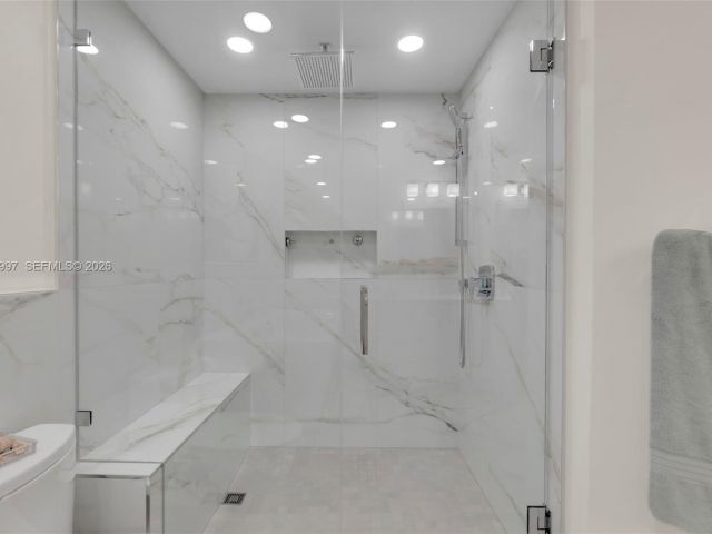 Apartment for sale  Unit #1406 - photo 7442565