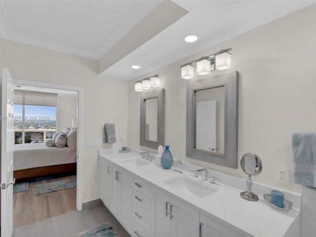 Apartment for sale  Unit #1406 - photo 7442567