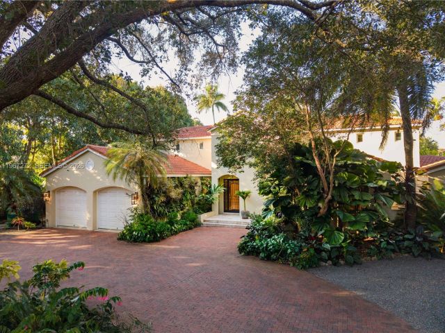 Home for sale at 4867 SW 82nd St - photo 7442788