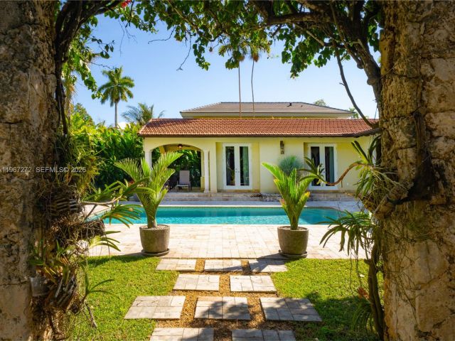 Home for sale at 4867 SW 82nd St - photo 7442796