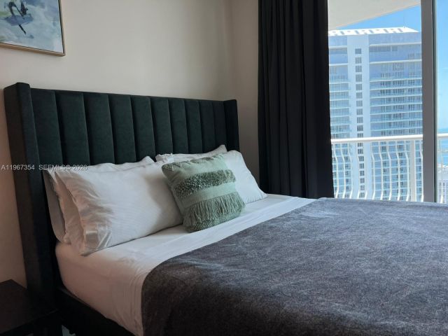 Apartment for sale  Unit #4217 - photo 7446678