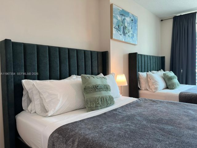 Apartment for sale  Unit #4217 - photo 7446680