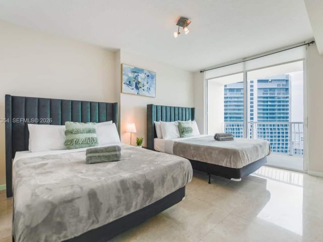 Apartment for sale  Unit #4217 - photo 7446682