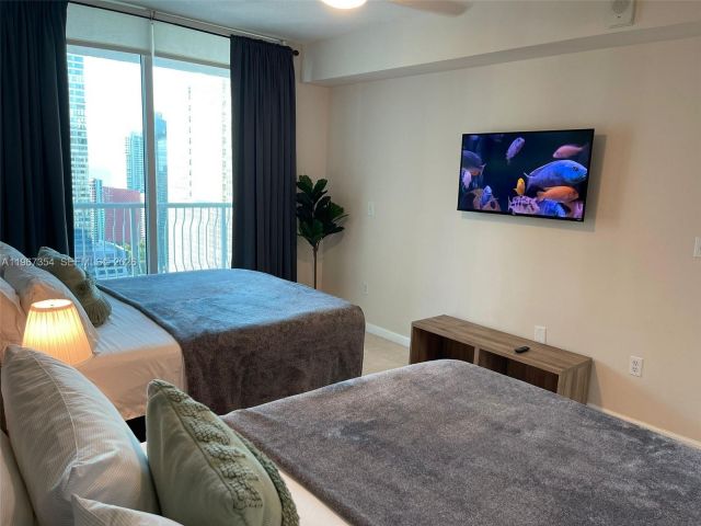 Apartment for sale  Unit #4217 - photo 7446684