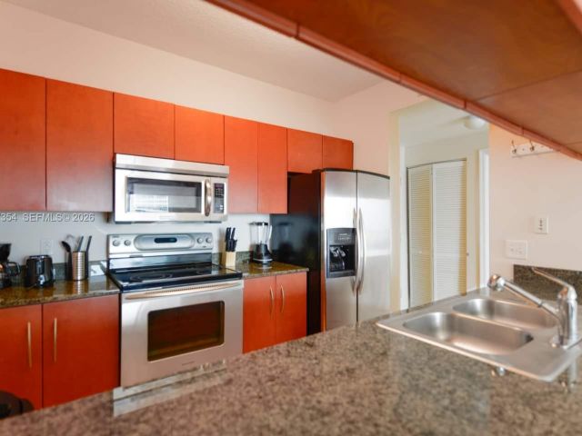 Apartment for sale  Unit #4217 - photo 7446686