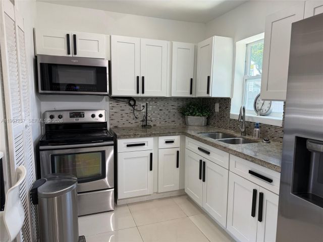 Home for sale at 6700 NW 5th Ave - photo 7442783