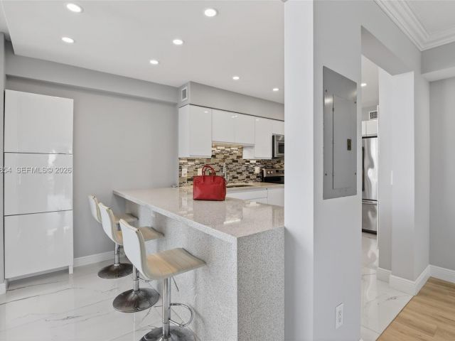 Apartment for sale  Unit #1501 - photo 7503270