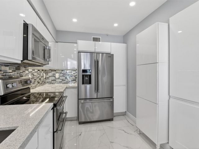 Apartment for sale  Unit #1501 - photo 7503271