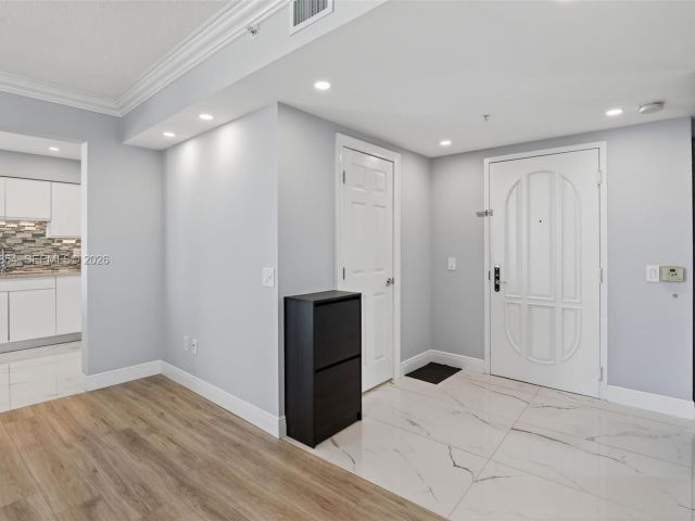 Apartment for sale  Unit #1501 - photo 7503278