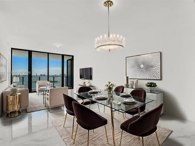 Apartment for sale  Unit #1806 - photo 7444591