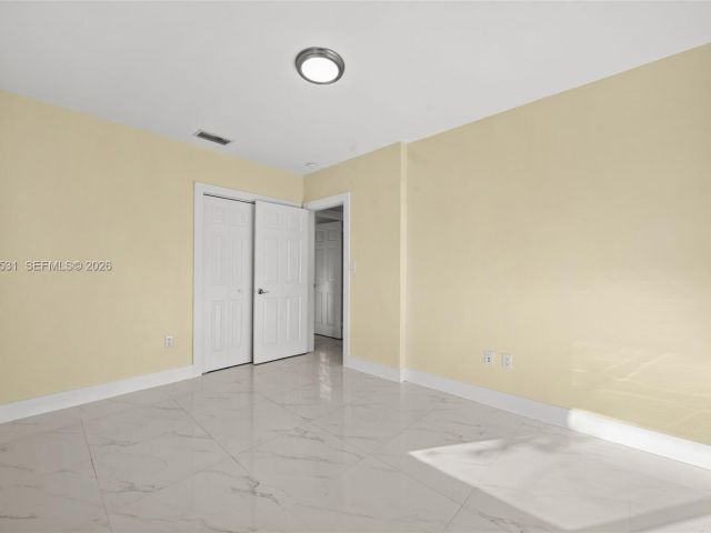 Home for rent at 6851 SW 48th Ter - photo 7442764