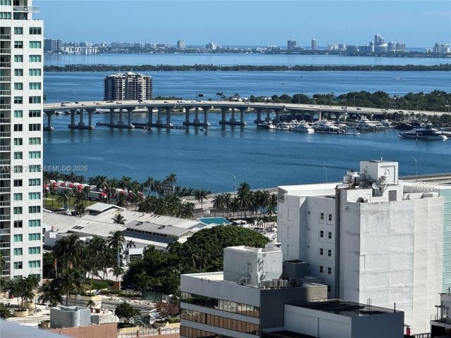 Apartment for rent  Unit # - photo 7440985