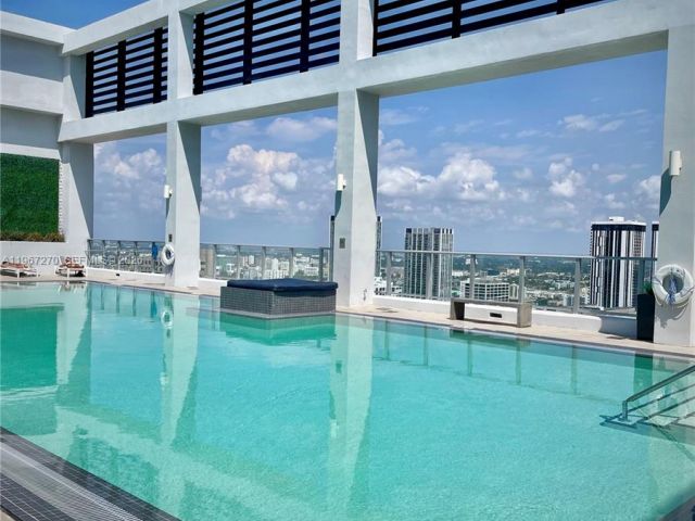 Apartment for rent  Unit # - photo 7440986