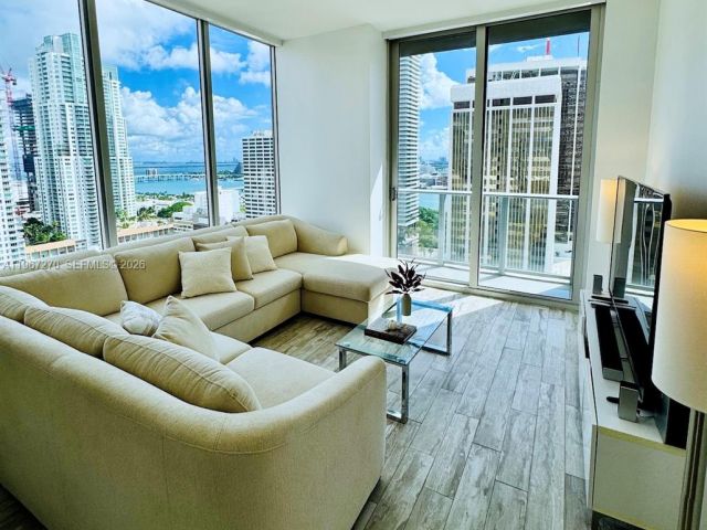 Apartment for rent  Unit # - photo 7440989