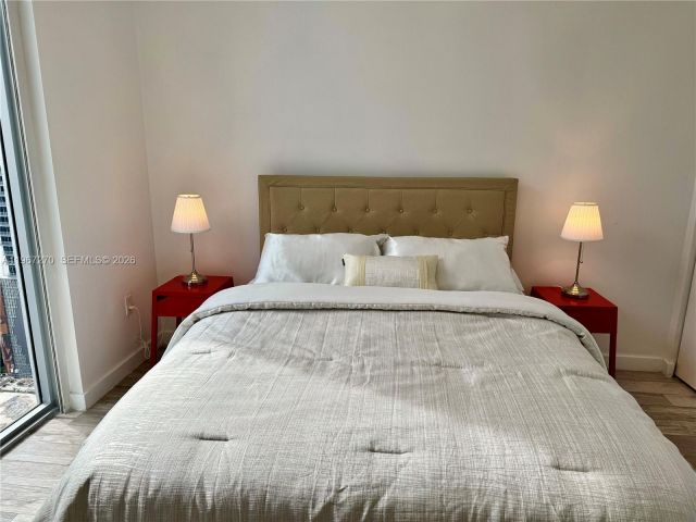 Apartment for rent  Unit # - photo 7440996