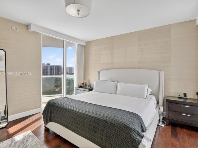 Apartment for sale  Unit #1012 - photo 7505387