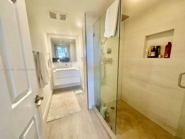 Apartment for rent  Unit #1914 - photo 7445916